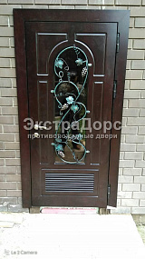 Противопожарные двери с решеткой от производителя в Чехове  купить