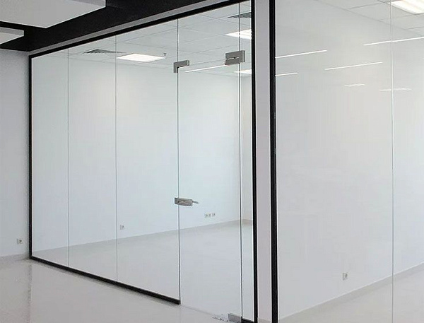 Однопольная стеклянная противопожарная дверь